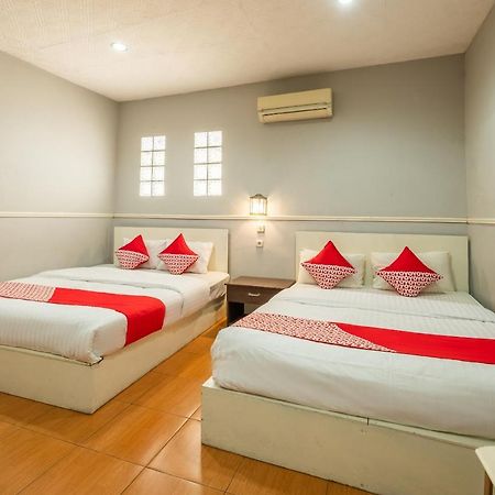 Oyo 1444 Patradissa Stasiun Bandung Hotel Eksteriør bilde