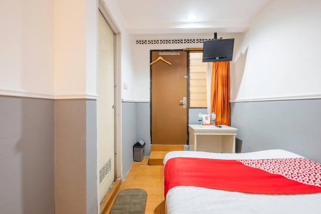 Oyo 1444 Patradissa Stasiun Bandung Hotel Eksteriør bilde