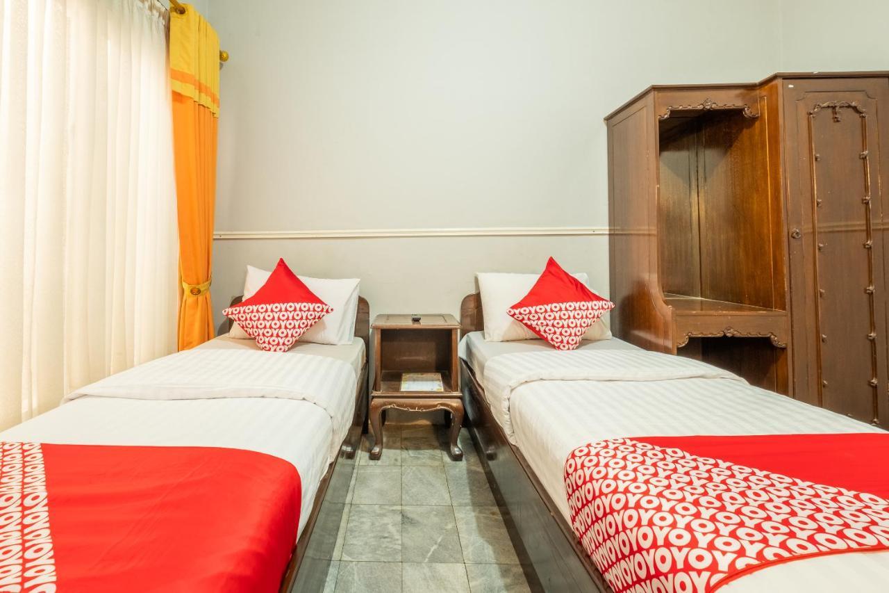 Oyo 1444 Patradissa Stasiun Bandung Hotel Eksteriør bilde