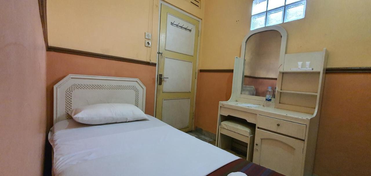 Oyo 1444 Patradissa Stasiun Bandung Hotel Eksteriør bilde